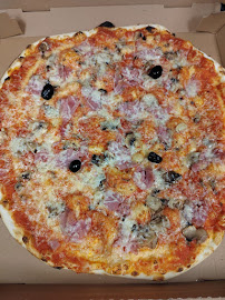 Plats et boissons du Livraison de pizzas Pizz Delice Croix Rousse à Lyon - n°6
