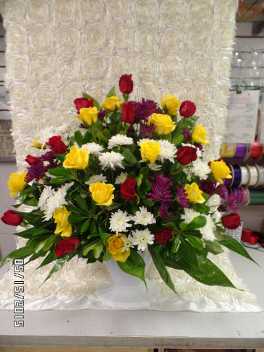 Florist «Valentine Florist», reviews and photos, 6009 Richmond Ave # 125, Houston, TX 77057, USA