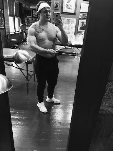 Tattoo Shop «Pioneer Tattoo Studio», reviews and photos, 3513 N Lincoln Ave, Chicago, IL 60657, USA