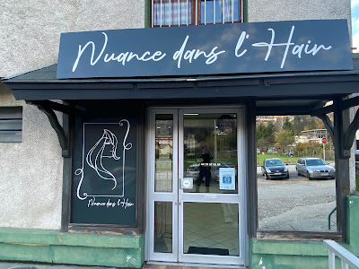 Nuance dans l'Hair à Ugine