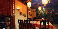 Atmosphère du Restaurant vietnamien Le Lotus d'Or à Carcassonne - n°2