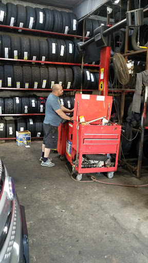 Tire Shop «Tenares Tire & Auto repair», reviews and photos, 348 Broadway, Lawrence, MA 01841, USA