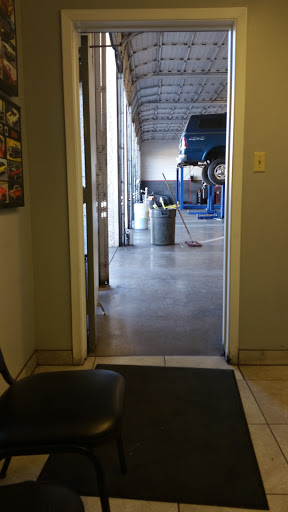 Auto Repair Shop «Tempe Auto Repair», reviews and photos, 321 W Southern Ave, Tempe, AZ 85282, USA