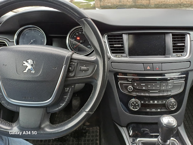 Opinii despre Skup aut Kielce i świętokrzyskie. Kupujemy też skutery i przyczepy | OddajAutko în Kielce - Sprzedawca samochodów