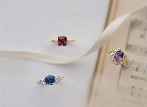 Wholesale Jeweler «Medallion Jewelers», reviews and photos, 308 SW Alder St, Portland, OR 97204, USA