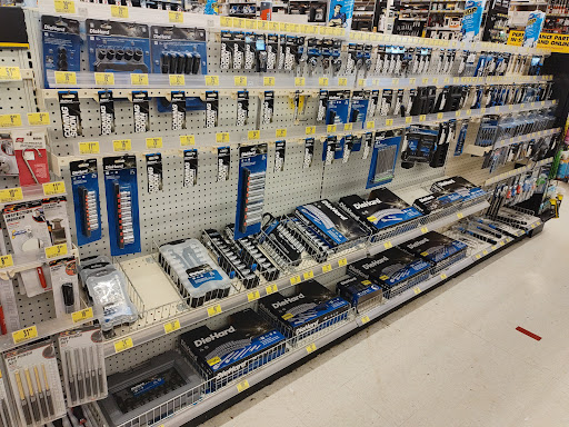 Auto Parts Store «Advance Auto Parts», reviews and photos, 117 N Federal Hwy, Hallandale Beach, FL 33009, USA