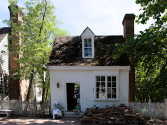 Colonial Williamsburg Shoemaker