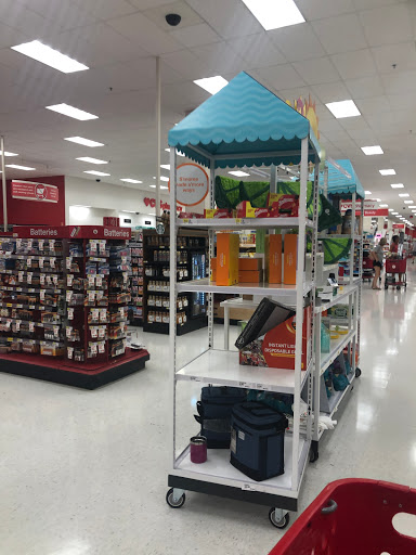 Department Store «Target», reviews and photos, 1191 Boston Post Rd, Milford, CT 06460, USA
