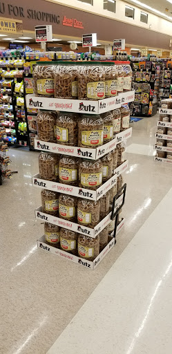 Grocery Store «Jewel-Osco», reviews and photos, 343 W Irving Park Rd, Wood Dale, IL 60191, USA