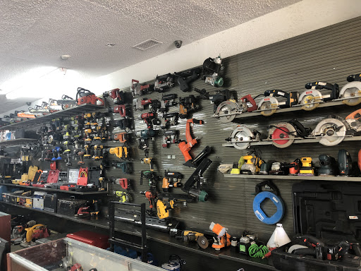 Pawn Shop «Jumping Jack Cash», reviews and photos, 301 Wadsworth Blvd, Lakewood, CO 80226, USA