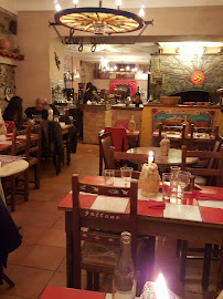 Atmosphère du Pizzeria Gaetano à Hyères - n°5