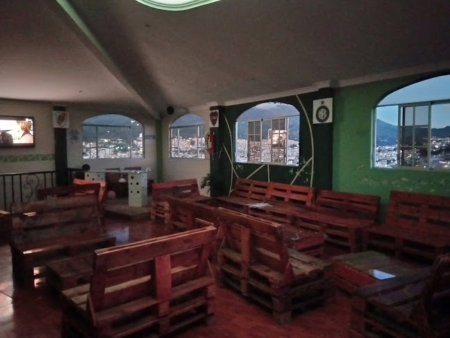 EL IRLANDES CAFE BAR - Pub
