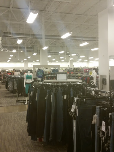 Department Store «Nordstrom Rack Woodland Plaza», reviews and photos, 8722 E 71st St, Tulsa, OK 74133, USA