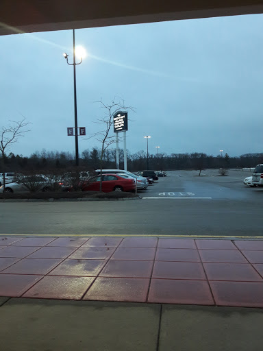 Department Store «Barneys Warehouse», reviews and photos, 1 Outlet Blvd #250, Wrentham, MA 02093, USA