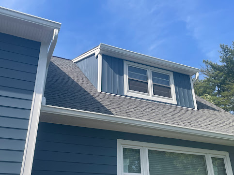 Siding Installer