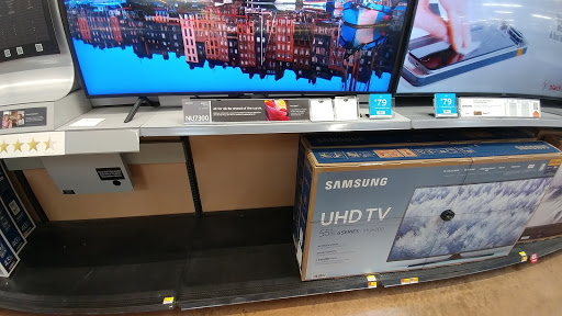 Department Store «Walmart Supercenter», reviews and photos, 555 Colemans Crossing Blvd, Marysville, OH 43040, USA