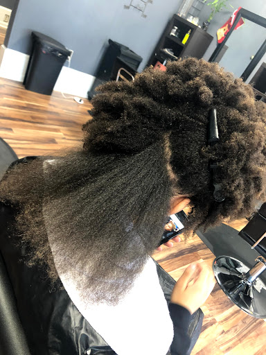 Hairdresser «Flawless Hair Studios & Hair Boutique», reviews and photos, 603 J Clyde Morris Blvd #2, Newport News, VA 23601, USA