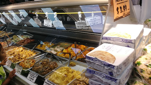 Grocery Store «Maywood Market Place», reviews and photos, 78 W Pleasant Ave, Maywood, NJ 07607, USA