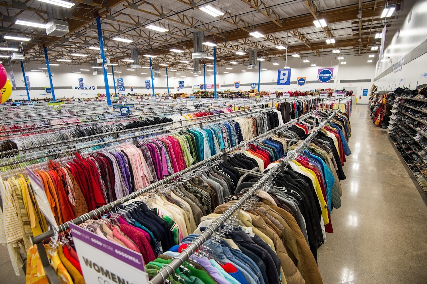 Scottsdale & Thunderbird Goodwill Retail Store and Donations Center
