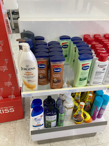 Drug Store «Walgreens», reviews and photos, 520 Convery Blvd, Perth Amboy, NJ 08861, USA