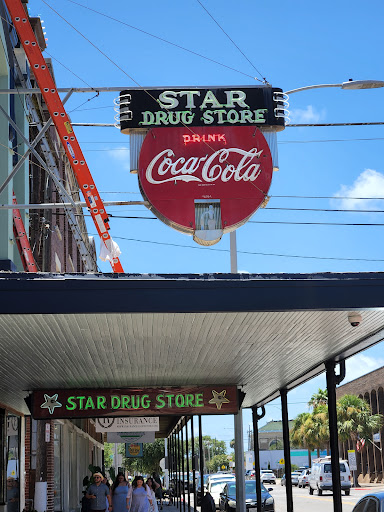 American Restaurant «Star Drug Store», reviews and photos, 510 23rd St, Galveston, TX 77550, USA