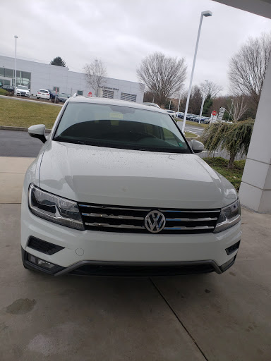 Volkswagen Dealer «Volkswagen Reading», reviews and photos, 2746 Bernville Rd, Leesport, PA 19533, USA