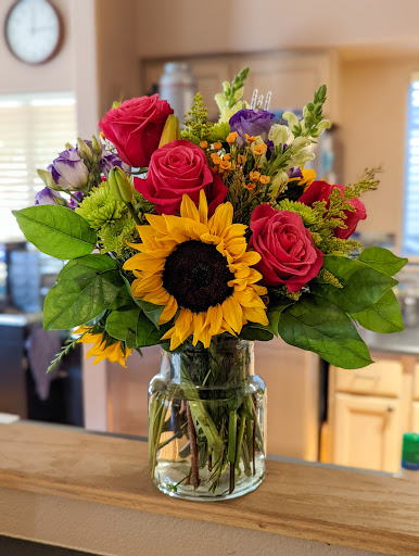 Florist «Elite Flowers and Gifts», reviews and photos, 20280 N 59th Ave #116, Glendale, AZ 85308, USA