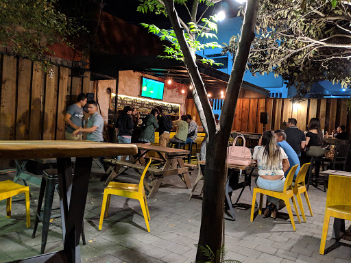 Nacional Morelos Taproom