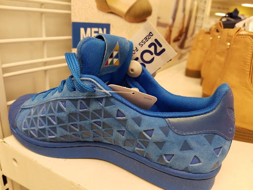 Clothing Store «Ross Dress for Less», reviews and photos, 75 Bellam Blvd, San Rafael, CA 94901, USA