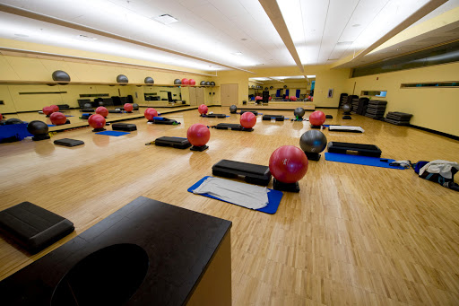 Gym «Centegra Health Bridge Fitness Center-Huntley», reviews and photos, 10450 W Algonquin Rd, Huntley, IL 60142, USA