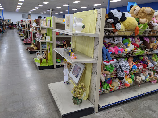 Thrift Store «Volunteers of America Thrift Store», reviews and photos, 1135 N Belsay Rd, Burton, MI 48509, USA