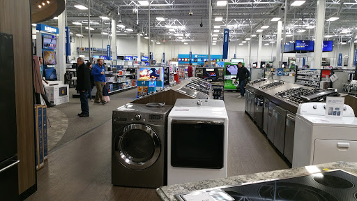 Electronics Store «Best Buy», reviews and photos, 8251 Gateway Overlook Dr, Elkridge, MD 21075, USA