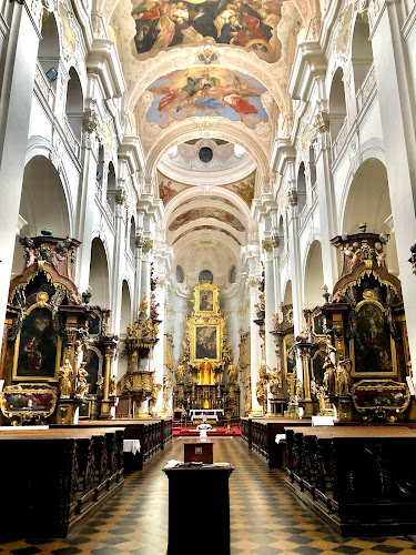 Recenze na Kostel svatého Tomáše v Praha - Kostel