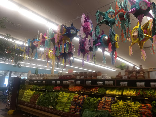 Shopping Mall «La Sierra Plaza Shopping Center», reviews and photos, La Sierra Ave, Riverside, CA 92505, USA