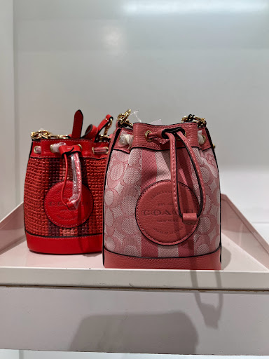 Store «Coach», reviews and photos, 8375 Arroyo Cir A059, Gilroy, CA 95020, USA