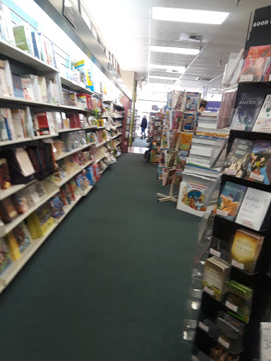 Christian Book Store «Majesty Bible and Gifts», reviews and photos, 7020 N Cedar Ave, Fresno, CA 93720, USA