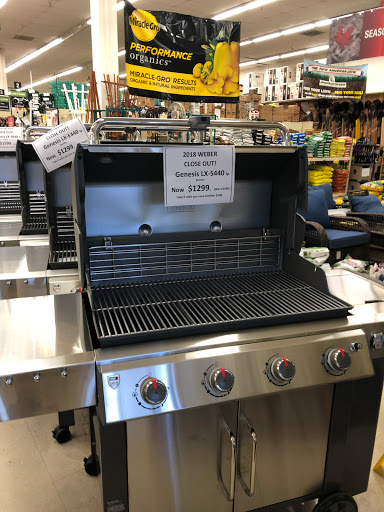 Hardware Store «Douglas Ace Home Center», reviews and photos, 1212 S Naper Blvd #117, Naperville, IL 60540, USA