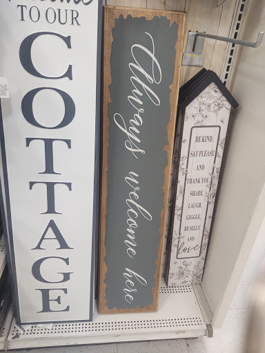 Craft Store «Michaels», reviews and photos, 15228 Summit Ave, Fontana, CA 92336, USA