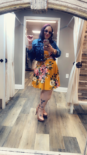 Tanning Salon «Modern Me Boutique & Tanning», reviews and photos, 414 Orange St, Auburndale, FL 33823, USA