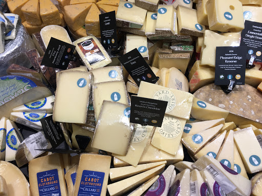 Grocery Store «Whole Foods Market», reviews and photos, 2210 Westlake Ave, Seattle, WA 98121, USA