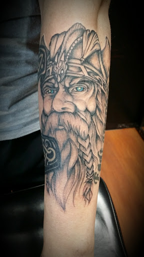 Explore throne of glass tattoo idea, creative tattoo ideas in Pahrump, available at Aloha Ink Tattoo