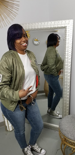 Beauty Salon «Issues Barber & Beauty Salon», reviews and photos, 3958 S Cottage Grove Ave #1, Chicago, IL 60653, USA