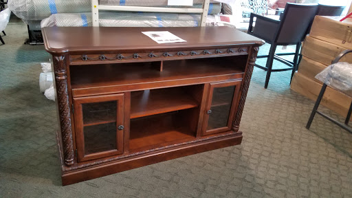 Discount Store «Midway Warehouse», reviews and photos, 4820 Atlanta Hwy, Alpharetta, GA 30004, USA