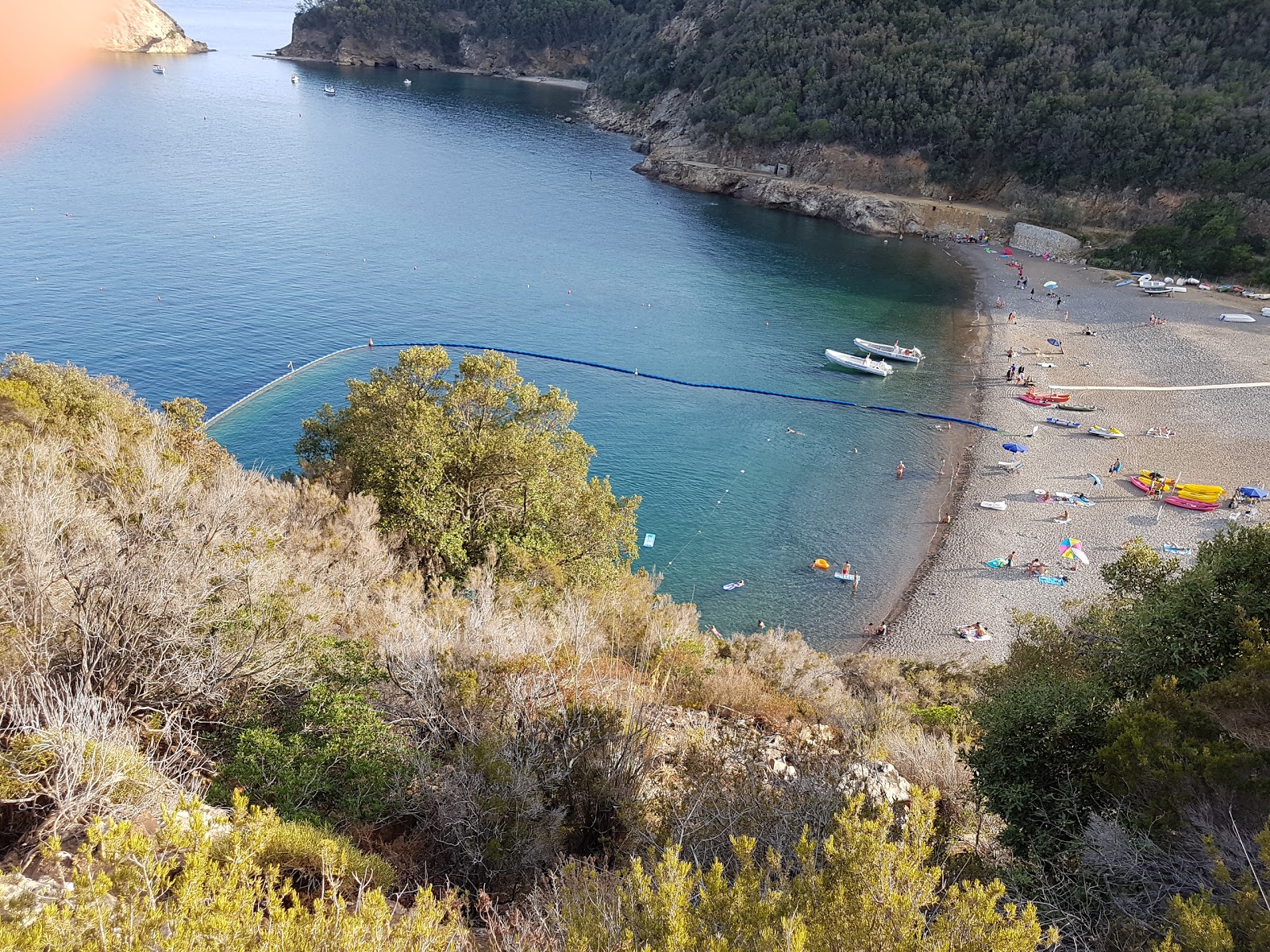 Foto af Ortano beach med lille bugt