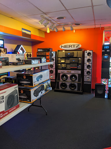 Car Stereo Store «Car-Fi», reviews and photos, 1600 S Glenstone Ave, Springfield, MO 65807, USA