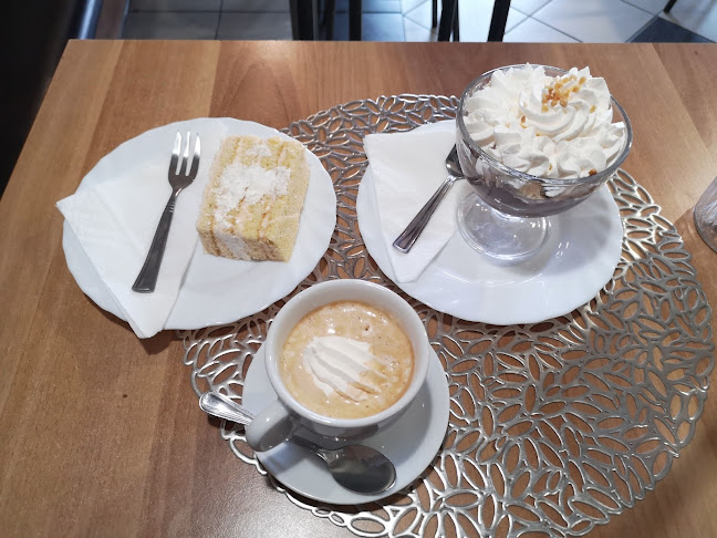 Értékelések erről a helyről: Valentin cukrászda, kávézó, Polgár - Kávézó