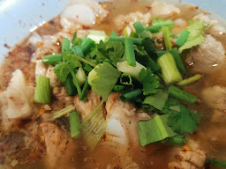 น๊อตร้านลาบเป็ดยโส