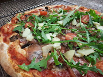 Pizza du Pizzas à emporter Pizzeria Casa Pasta Pizz' à Prunelli-di-Fiumorbo - n°10