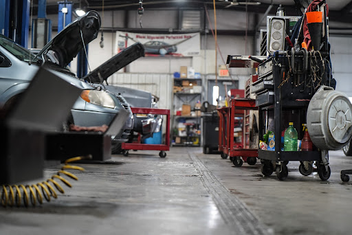 Auto Repair Shop «Garvin & Lidster Auto Service», reviews and photos, 2331 S 7th St, Terre Haute, IN 47802, USA