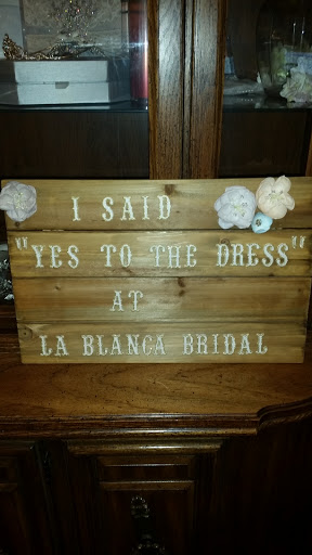 Bridal Shop «La Blanca Bridal Boutique», reviews and photos, 8080 Columbia Rd, Olmsted Falls, OH 44138, USA